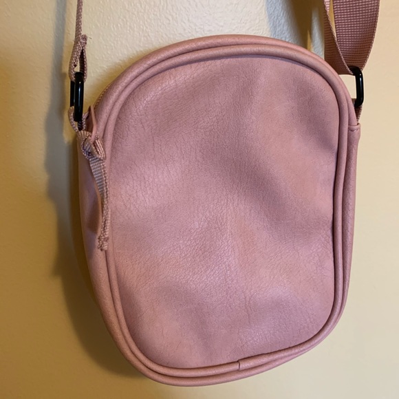 UO dusty pink side bag - Picture 6 of 6